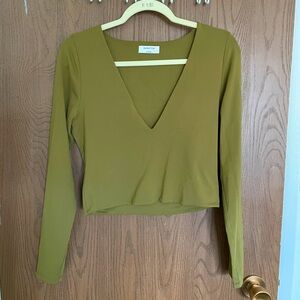 Babaton v neck top - olive